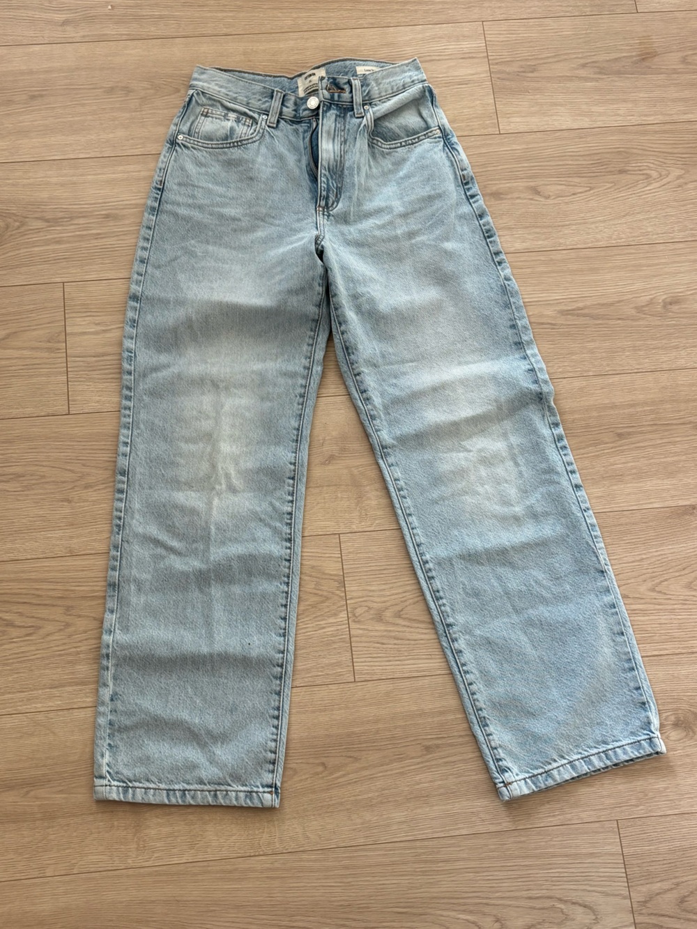 Cotton On size 26 Straight Leg Jeans